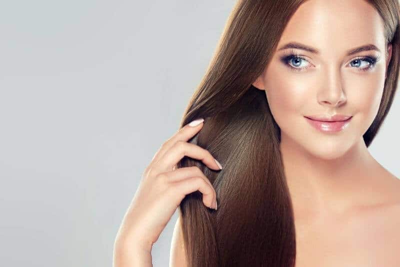 החלקות אורגניות להופעה מושלמת עם שיער חלק