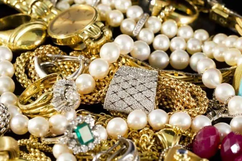 תכשיטים מצופי זהב גולדפילד להופעה מושלמת וייחודית