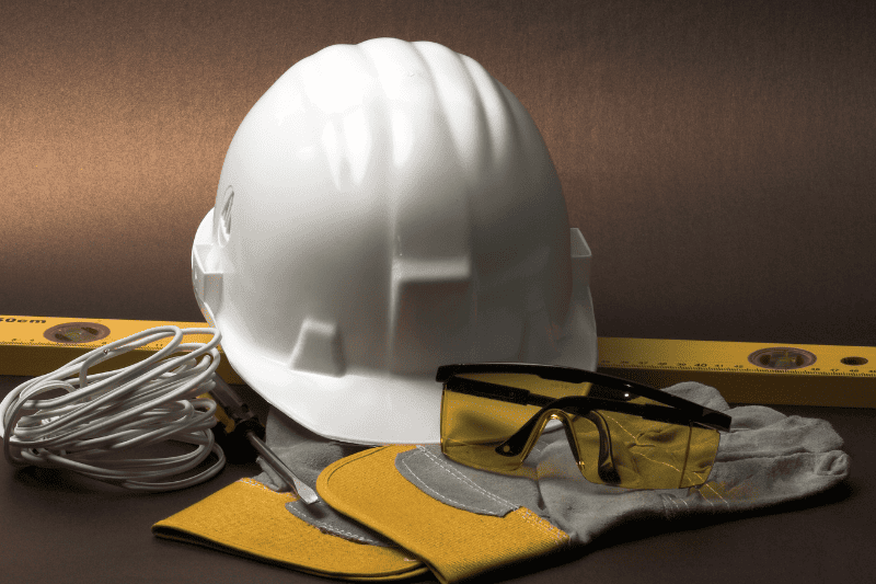 תקנות בטיחות למכולה - מדוע חשוב שקונטיינרים לבניה יעמדו בתקנות הבטיחות המחמירים ביותר