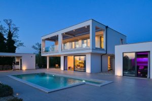 בונים בריכה בבית - איך לבחור חברה מומלצת לבריכת בטון